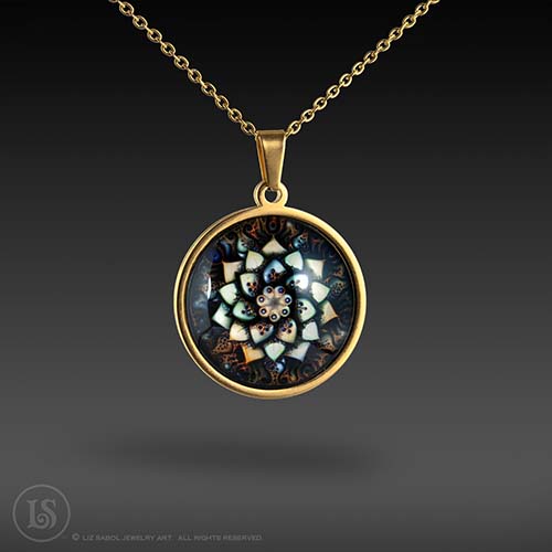 Vintage Dreams Mandala 21 Pendant, Glass, Gold-plated Stainless Steel